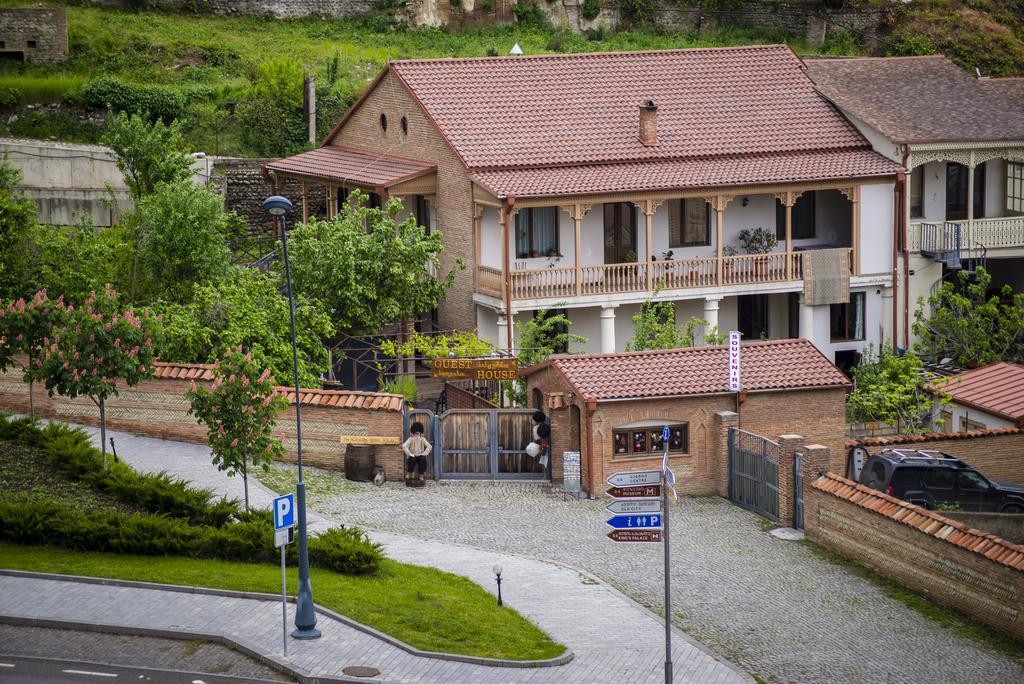 Gng Guest House Telavi Ngoại thất bức ảnh
